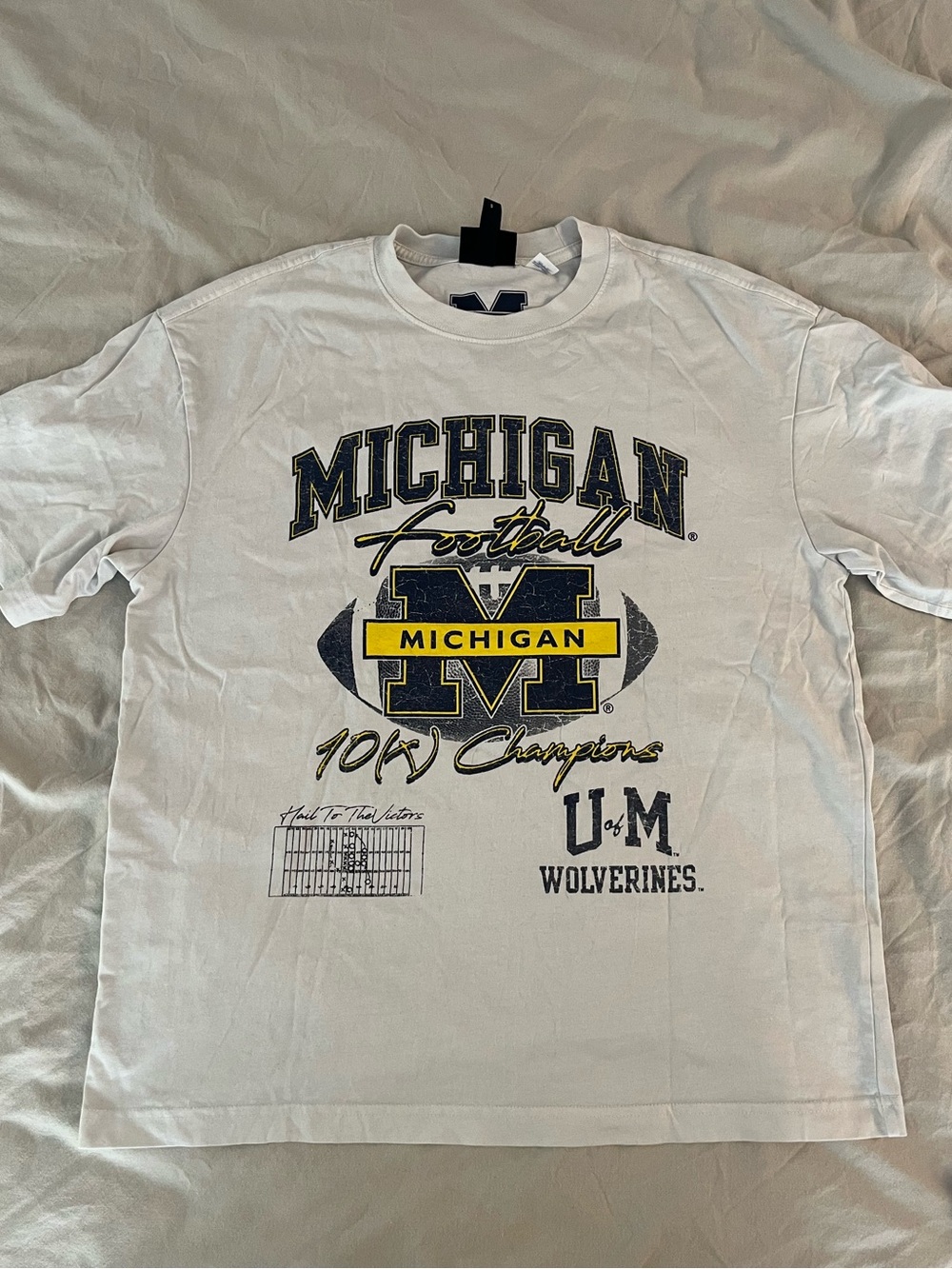 H&M White Graphic Michigan Football Tee with Navy and Yellow umich